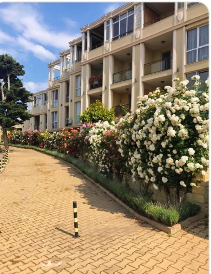 Seaside Garden Apartment Varna